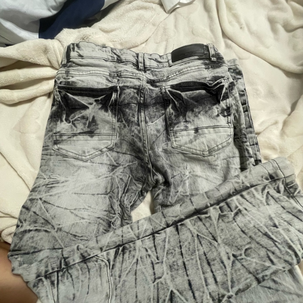Gray Distressed Jeans - Picture 2 of 9